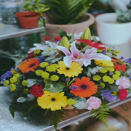 Floral arrangement (2)